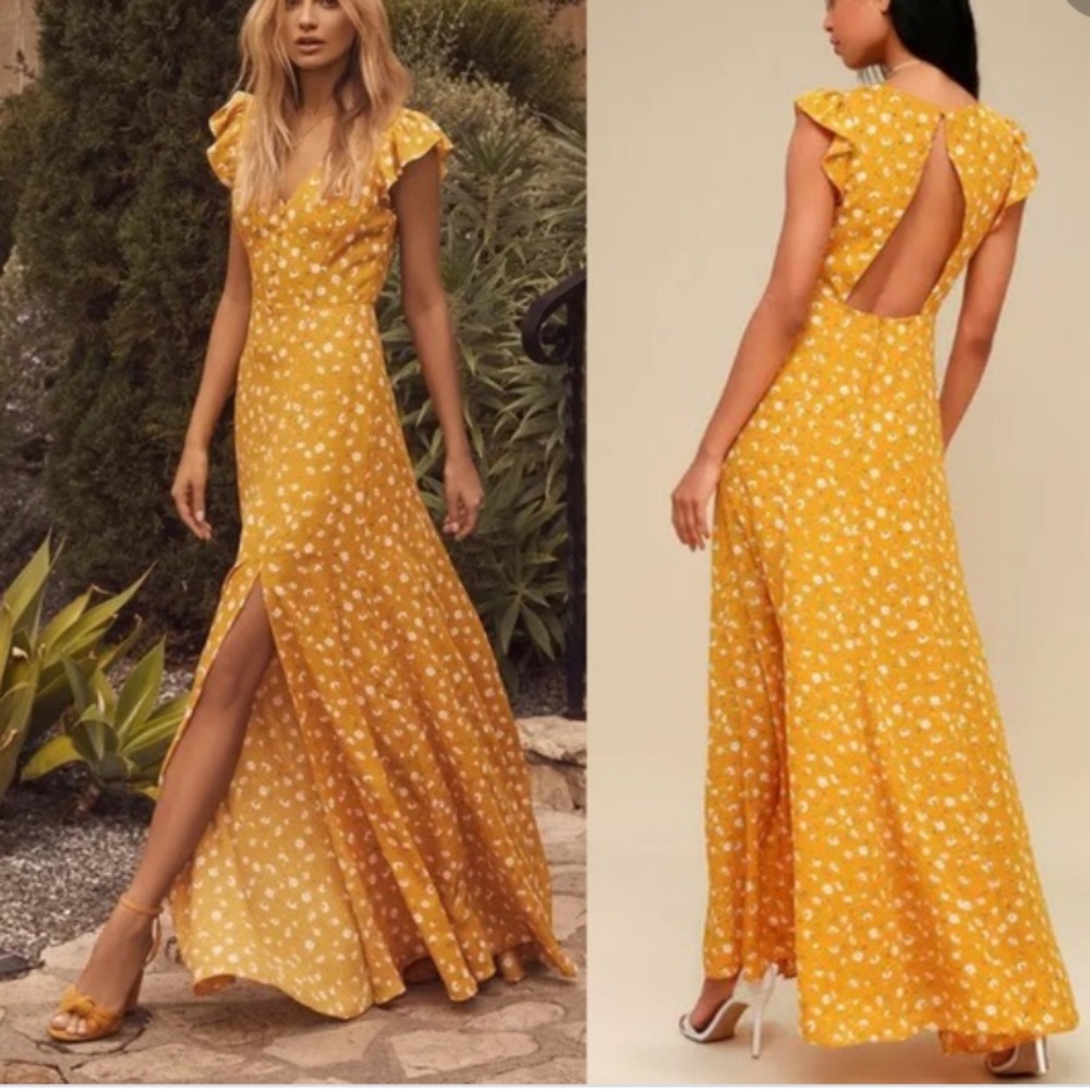 NWT Lulus Yellow Floral Maxi Dress M